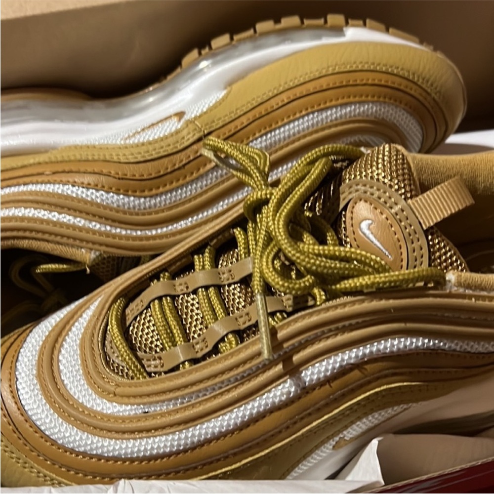 Nike Air Max 97 in Tan and White
